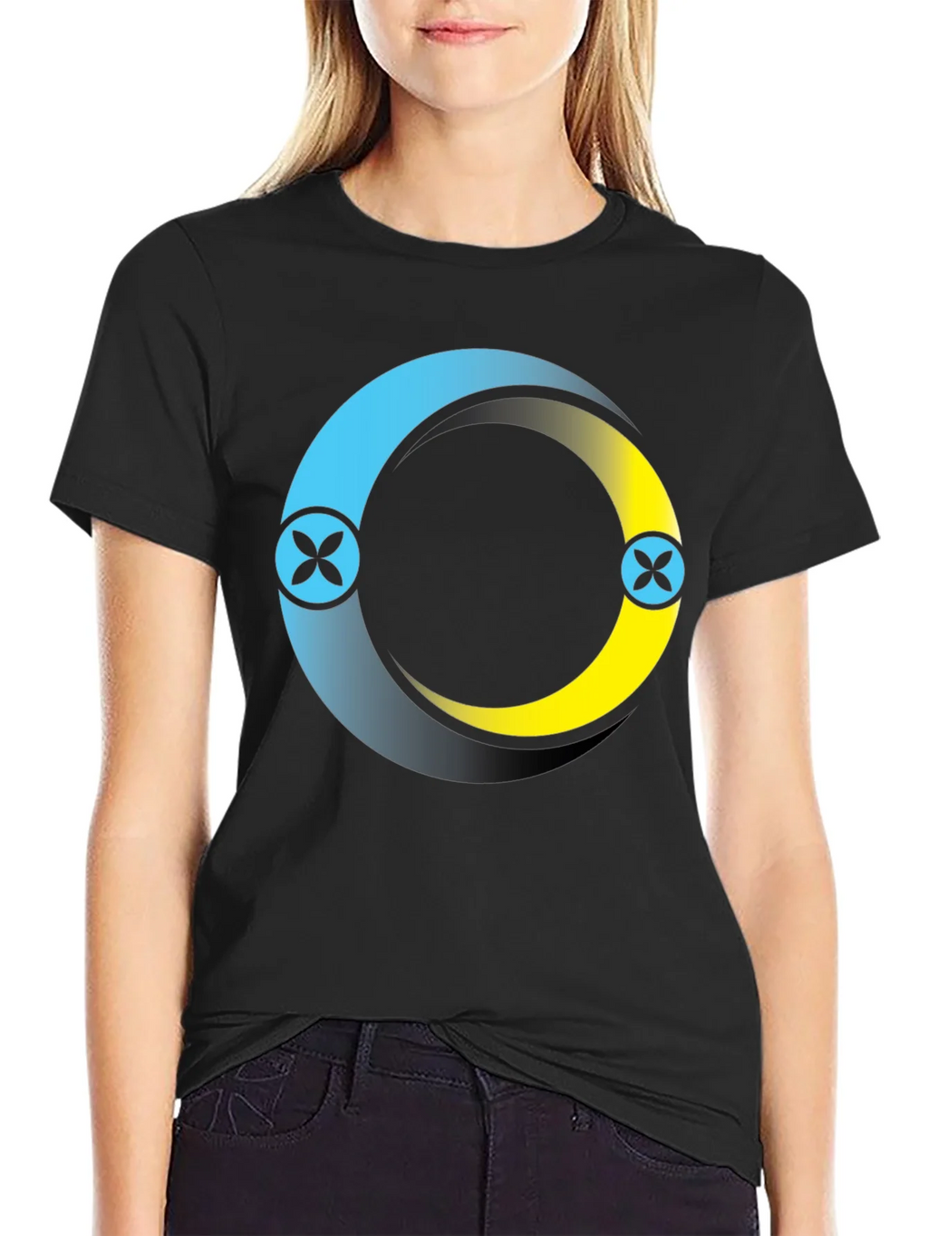 Circle Logo Black T-Shirt: Modern Casual Style product image 1