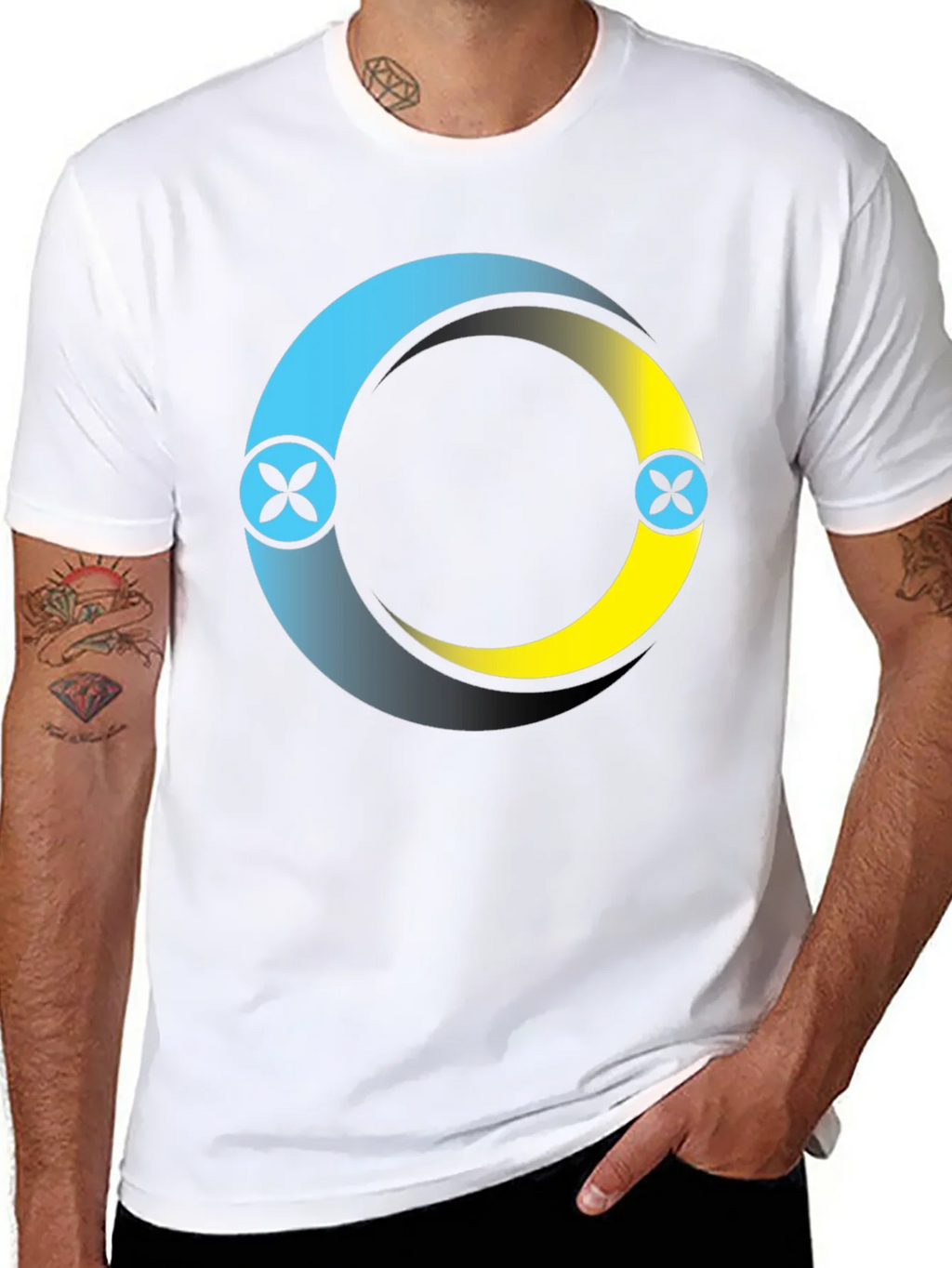 Circle Logo Black T-Shirt: Modern Casual Style product image 5