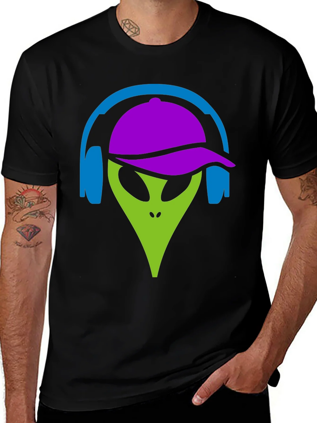 Cool Alien with Headphones Graphic Tee product image 1