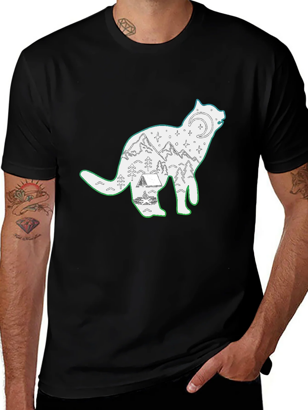 Wolf Scene Graphic Black T-Shirt product image 1