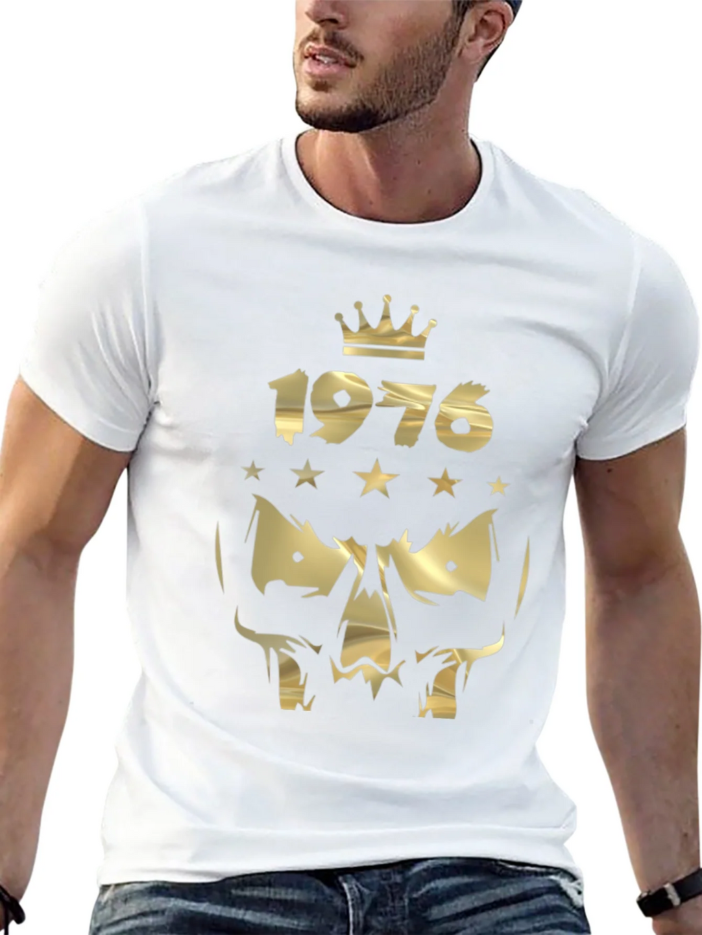 Gold 1976 Crown Skull Graphic Black T-Shirt product image 12