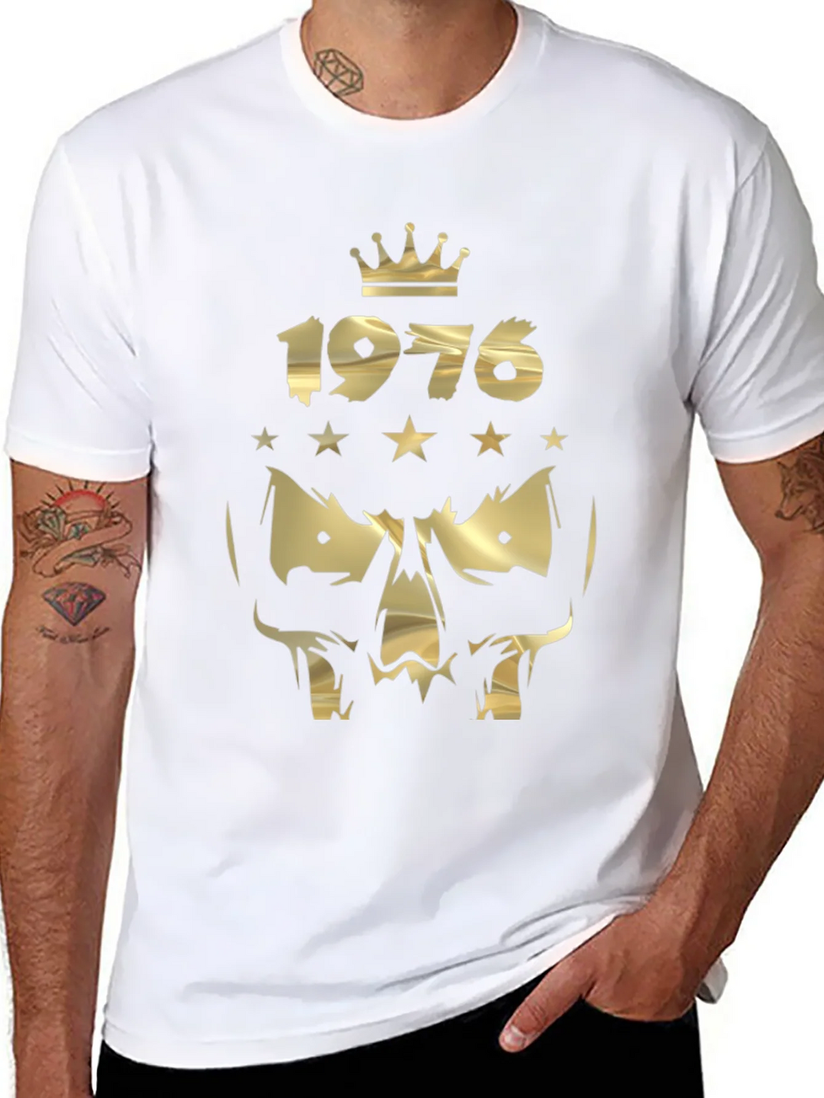 Gold 1976 Crown Skull Graphic Black T-Shirt product image 7