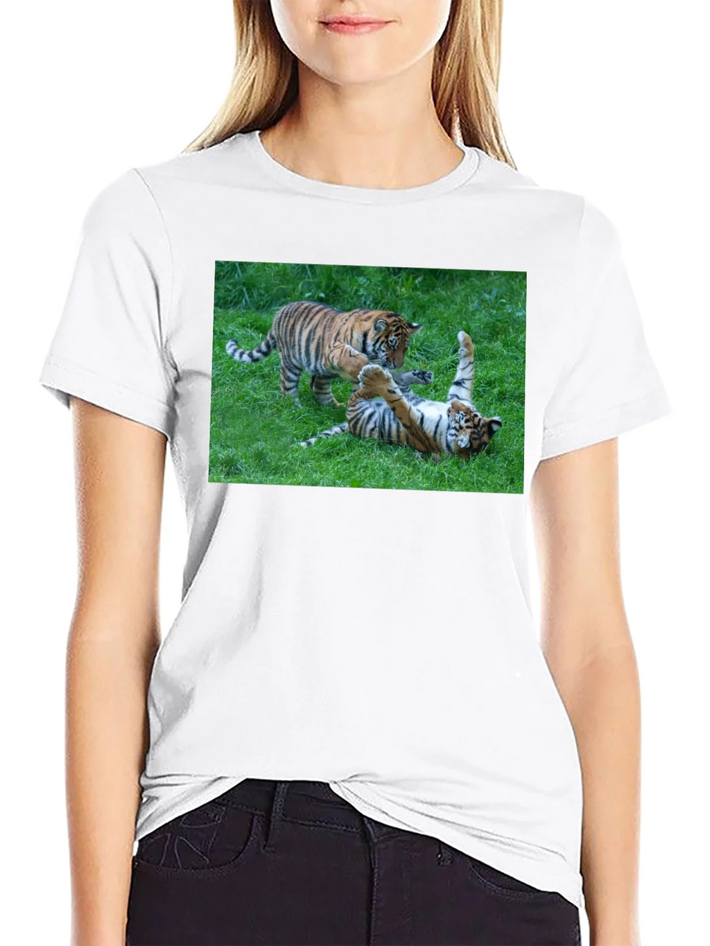 Tiger Cubs Playful Graphic Tee product image 8