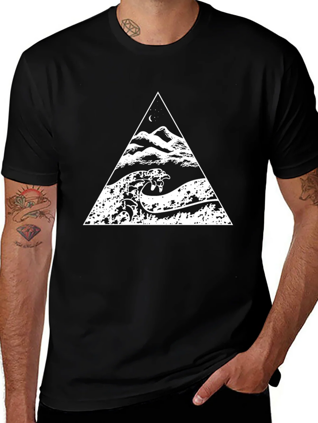 Triangle Wave Graphic Black T-Shirt product image 1