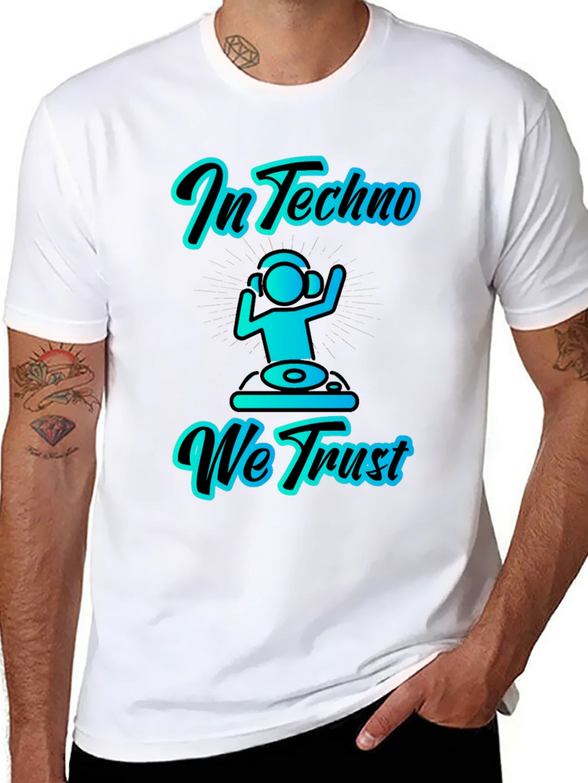 In Techno We Trust Graphic T-Shirt product image 7