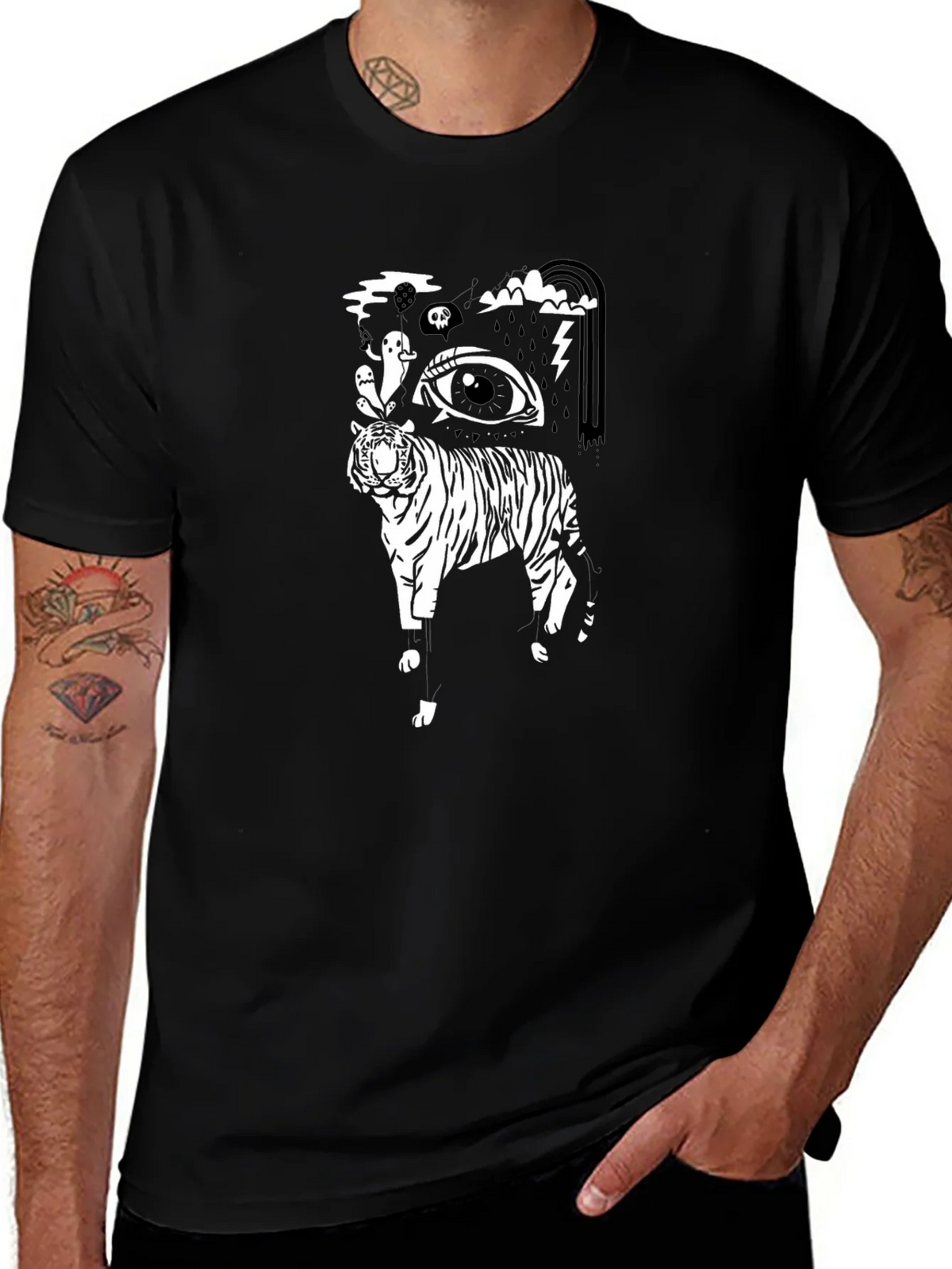 Black T-Shirt with Tiger Eye Graphic product image 1
